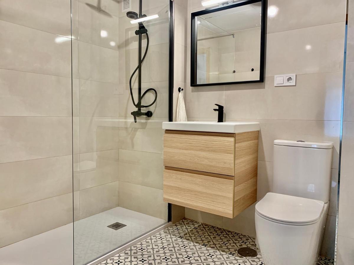 Homely Malaga Larios Exterior foto