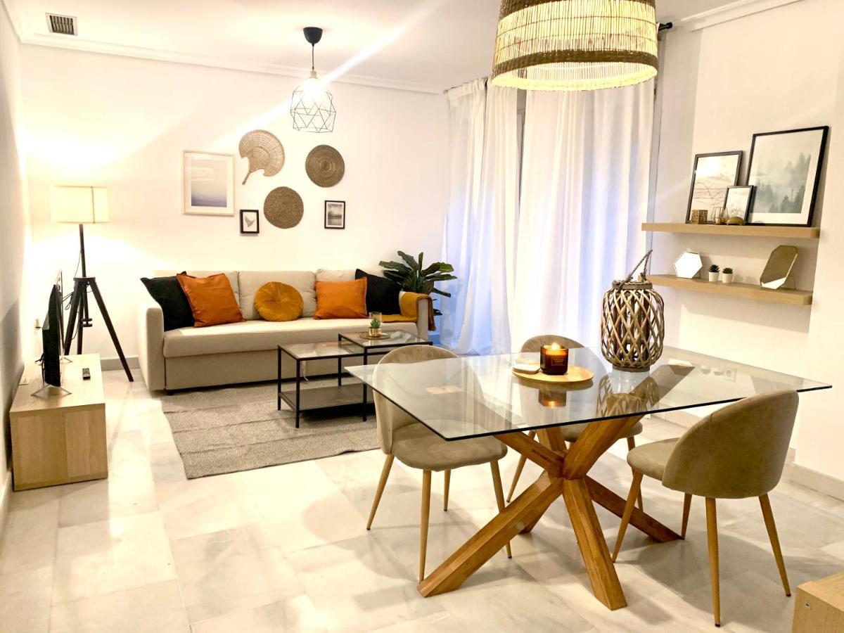 Homely Malaga Larios Exterior foto